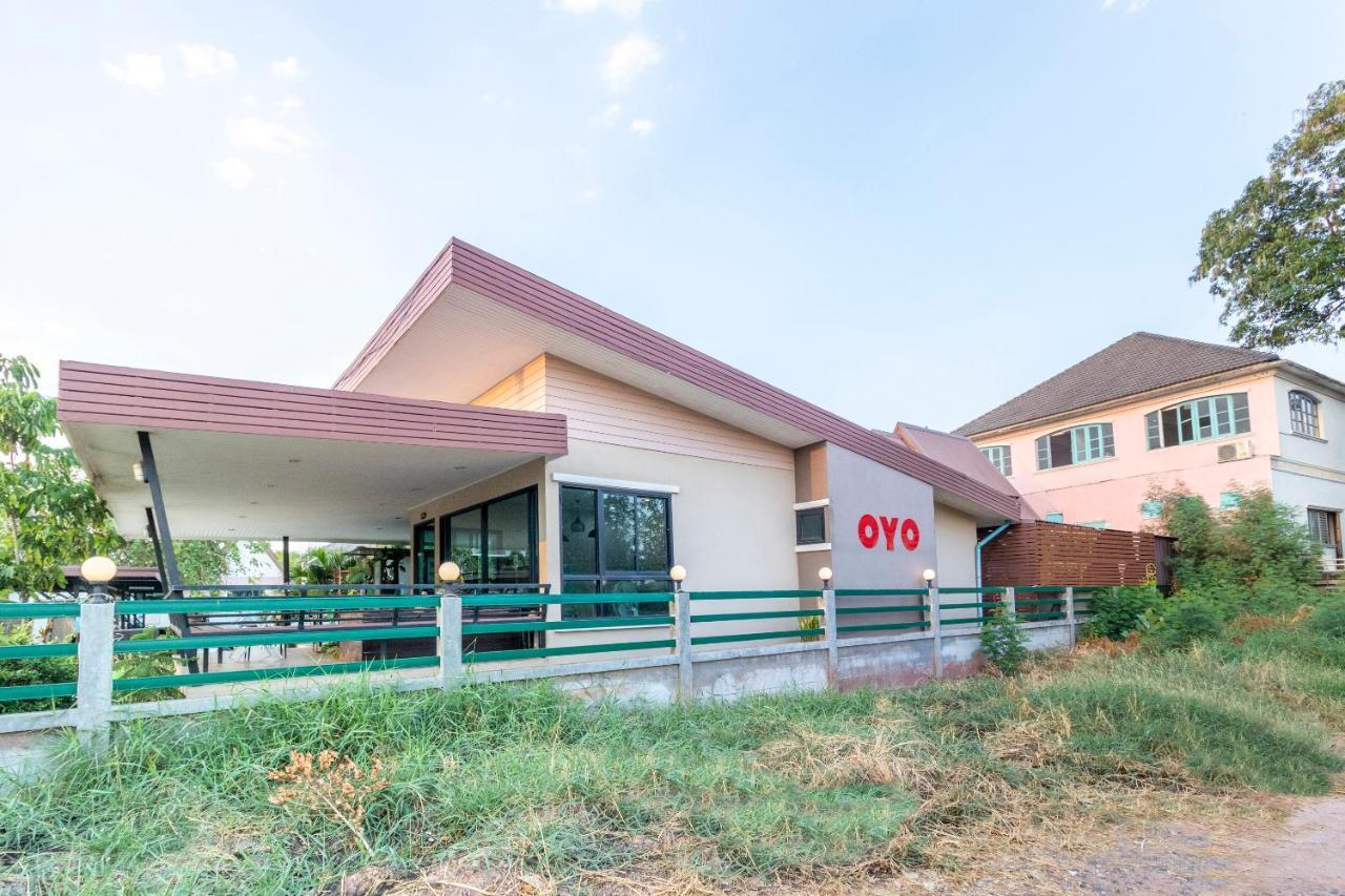 Oyo 798 Reurn Mareena Resort Nakhonratchasima Eksteriør billede