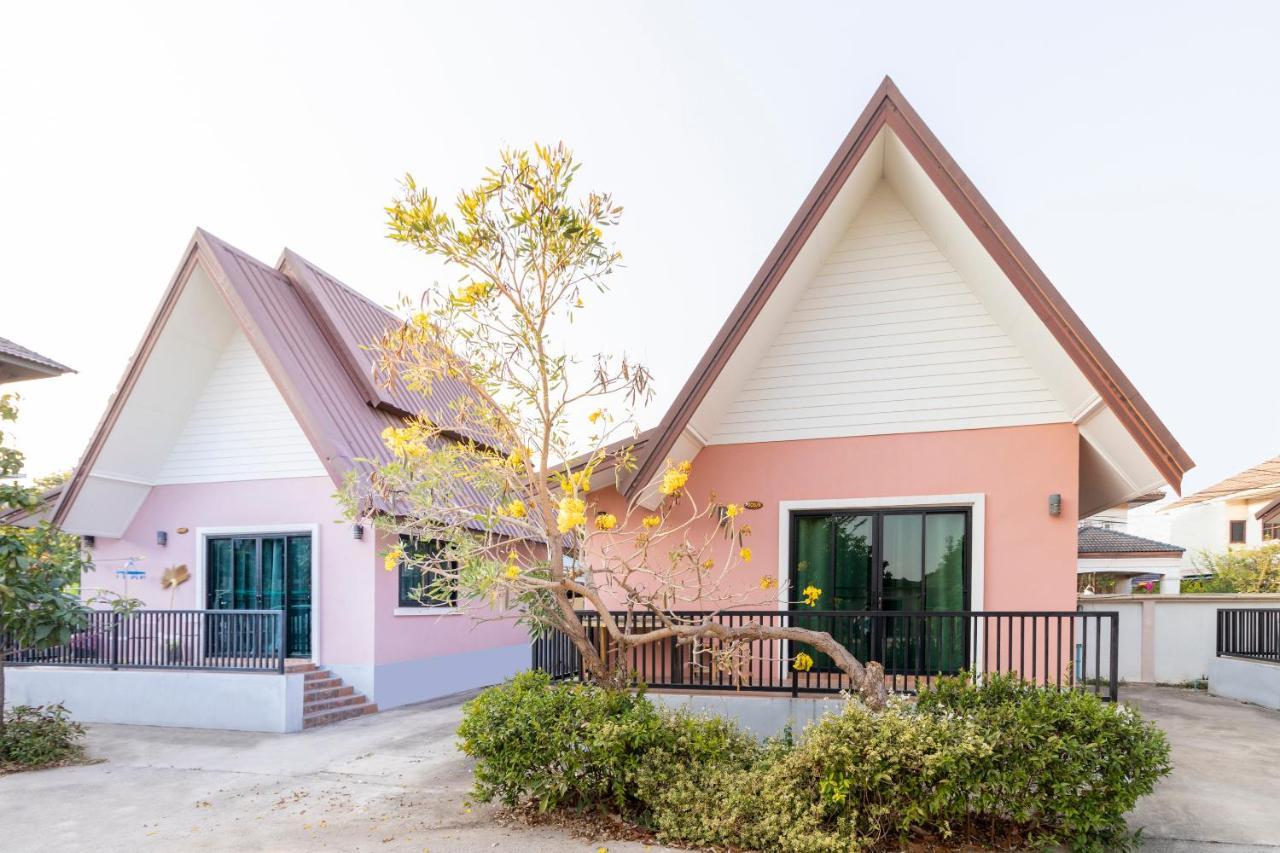 Oyo 798 Reurn Mareena Resort Nakhonratchasima Eksteriør billede